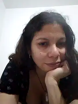 Carliina Soussa online show from 01/06/25, 11:09