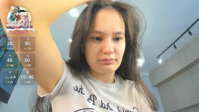 Snapshot of miss_shine chatting on 01/18/25, 04:59 miss shine online show from 01/18/25, 04:59