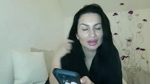 Helena7077 online show from 01/17/25, 11:40