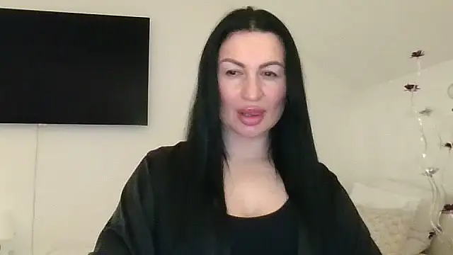 Helena7077 online show from 01/30/25, 11:45