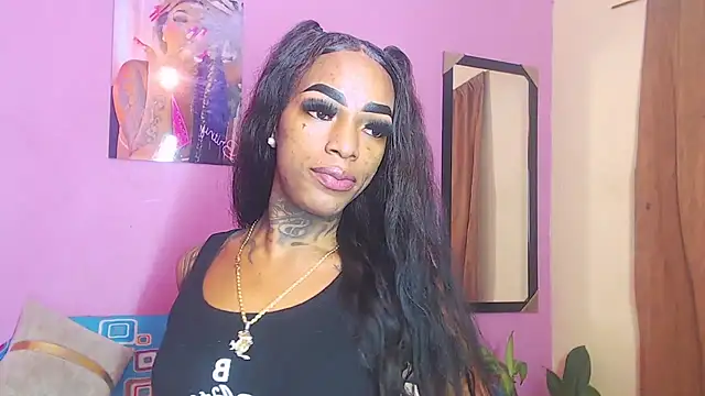 Snapshot of badgirls_cx chatting on 11/01/25, 06:43 badgirls cx online show from 11/01/25, 06:43