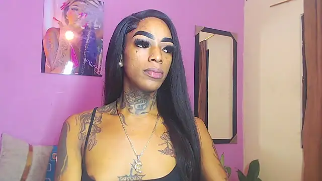 Snapshot of badgirls_cx chatting on 11/06/25, 09:21 badgirls cx online show from 11/06/25, 09:21