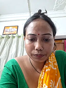 Snapshot of DREAM_GIRL-30 chatting on 10/12/25, 06:45 DREAM GIRL-30 online show from 10/12/25, 06:45