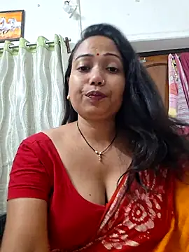 Snapshot of DREAM_GIRL-30 chatting on 10/28/25, 02:09 DREAM GIRL-30 online show from 10/28/25, 02:09