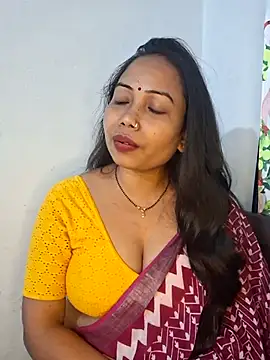 Snapshot of DREAM_GIRL-30 chatting on 11/02/25, 04:53 DREAM GIRL-30 online show from 11/02/25, 04:53