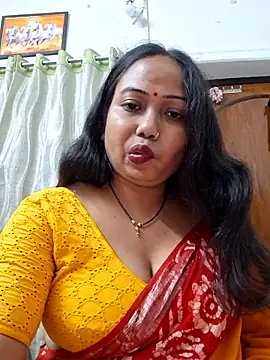 Snapshot of DREAM_GIRL-30 chatting on 11/05/25, 01:11 DREAM GIRL-30 online show from 11/05/25, 01:11