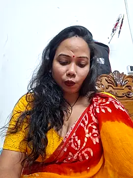 Snapshot of DREAM_GIRL-30 chatting on 11/15/25, 04:14 DREAM GIRL-30 online show from 11/15/25, 04:14