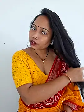 Snapshot of DREAM_GIRL-30 chatting on 11/16/25, 06:19 DREAM GIRL-30 online show from 11/16/25, 06:19