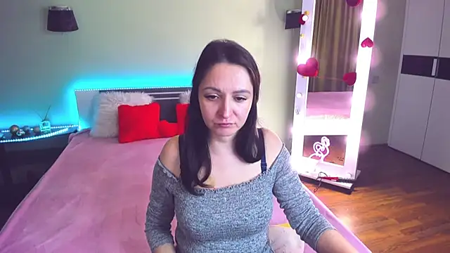 Snapshot of AngellLika chatting on 03/20/25, 04:31 AngellLika online show from 03/20/25, 04:31