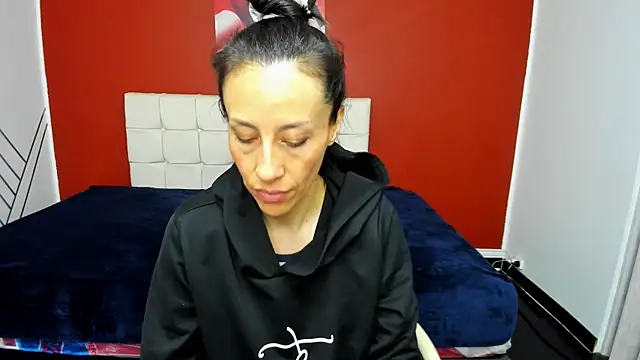 Snapshot of Abrillee1 chatting on 01/12/25, 12:07 Abrillee1 online show from 01/12/25, 12:07