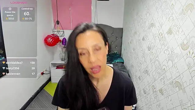 Snapshot of Abrillee1 chatting on 03/11/25, 10:31 Abrillee1 online show from 03/11/25, 10:31