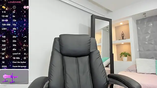 elisa collins online show from 12/23/24, 05:43