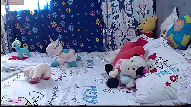 Lunawillis online show from 09/13/25, 08:52