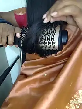 Snapshot of Sexy_Ammu_Telugu chatting on 01/18/25, 03:49 Sexy Ammu Telugu online show from 01/18/25, 03:49