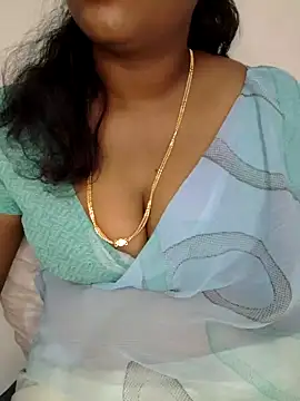 Snapshot of Sexy_Ammu_Telugu chatting on 02/06/25, 07:24 Sexy Ammu Telugu online show from 02/06/25, 07:24
