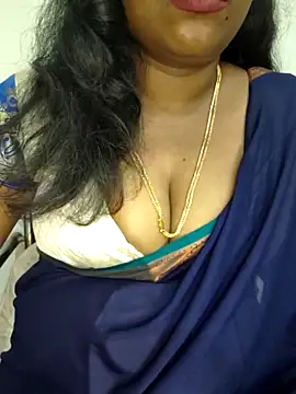 Snapshot of Sexy_Ammu_Telugu chatting on 03/02/25, 03:59 Sexy Ammu Telugu online show from 03/02/25, 03:59