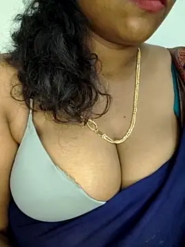 Snapshot of Sexy_Ammu_Telugu chatting on 03/03/25, 04:14 Sexy Ammu Telugu online show from 03/03/25, 04:14