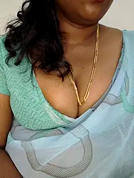 Snapshot of Sexy_Ammu_Telugu chatting on 03/04/25, 04:30 Sexy Ammu Telugu online show from 03/04/25, 04:30