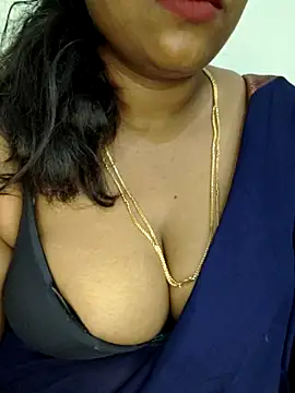 Snapshot of Sexy_Ammu_Telugu chatting on 03/07/25, 04:46 Sexy Ammu Telugu online show from 03/07/25, 04:46