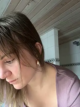 Snapshot of Milla__one chatting on 01/13/25, 08:26 Milla one online show from 01/13/25, 08:26