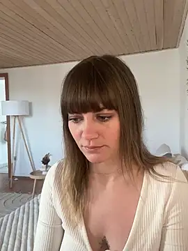 Snapshot of Milla__one chatting on 02/03/25, 09:41 Milla one online show from 02/03/25, 09:41
