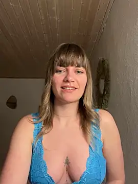 Snapshot of Milla__one chatting on 02/03/25, 07:52 Milla one online show from 02/03/25, 07:52