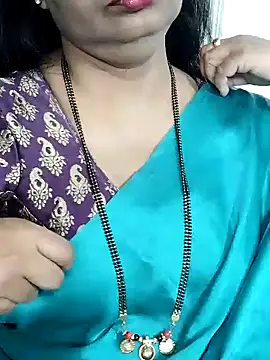 Snapshot of Deepthi_Mysore chatting on 12/15/24, 05:53 Deepthi Mysore online show from 12/15/24, 05:53