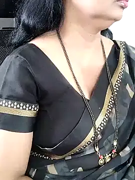 Snapshot of Deepthi_Mysore chatting on 01/12/25, 08:57 Deepthi Mysore online show from 01/12/25, 08:57