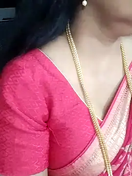 Snapshot of Deepthi_Mysore chatting on 01/29/25, 10:01 Deepthi Mysore online show from 01/29/25, 10:01