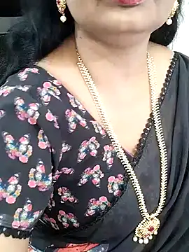 Snapshot of Deepthi_Mysore chatting on 02/06/25, 11:43 Deepthi Mysore online show from 02/06/25, 11:43