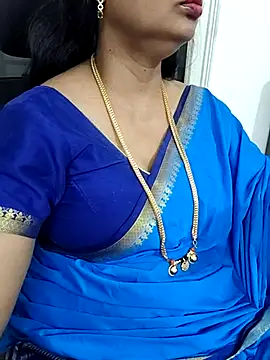 Snapshot of Deepthi_Mysore chatting on 03/15/25, 02:12 Deepthi Mysore online show from 03/15/25, 02:12
