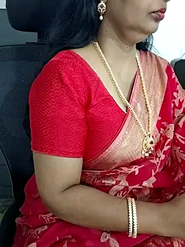 Snapshot of Deepthi_Mysore chatting on 03/18/25, 12:49 Deepthi Mysore online show from 03/18/25, 12:49