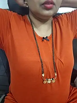 Deepthi Mysore online show from 10/20/25, 01:28