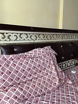 Aakanshaa   online show from 10/23/25, 05:07