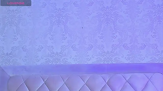 Snapshot of LiaFlowers chatting on 12/31/24, 01:36 LiaFlowers online show from 12/31/24, 01:36