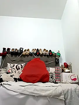 katysquirtdirty online show from 10/31/25, 11:00