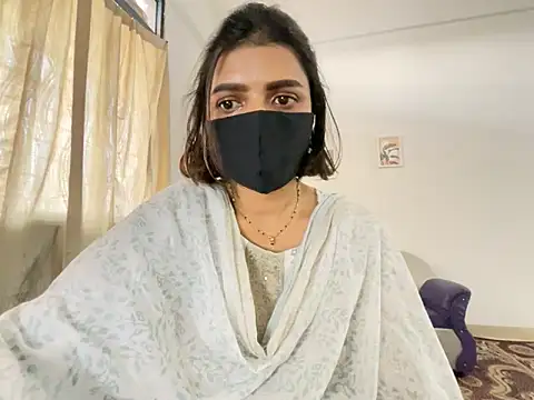 MaYaa  11 online show from 01/31/25, 11:35