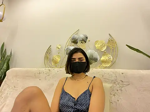 MaYaa  11 online show from 02/18/25, 12:17