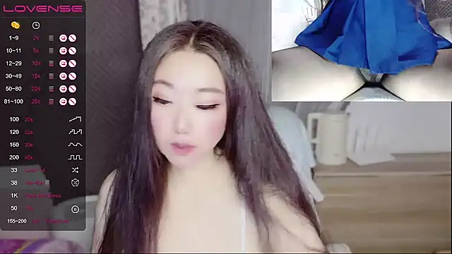 Snapshot of jessie116 chatting on 12/03/24, 12:49 jessie116 online show from 12/03/24, 12:49