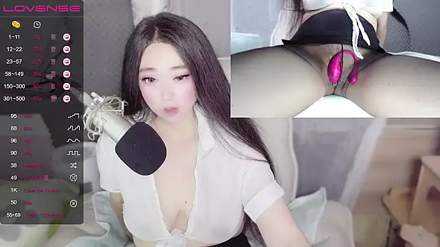 Snapshot of jessie116 chatting on 01/03/25, 06:14 jessie116 online show from 01/03/25, 06:14