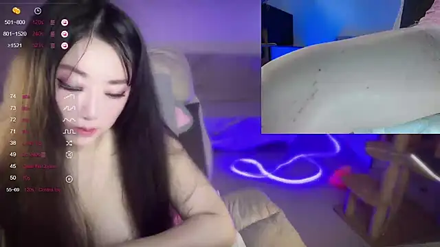 Snapshot of jessie116 chatting on 10/29/25, 08:27 jessie116 online show from 10/29/25, 08:27