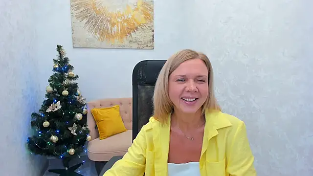 AgathaKlouin online show from 12/14/24, 06:13