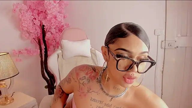 Mia Jansen online show from 02/16/25, 12:41