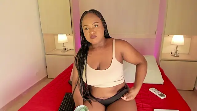 EmilyyStuart online show from 11/13/25, 04:00