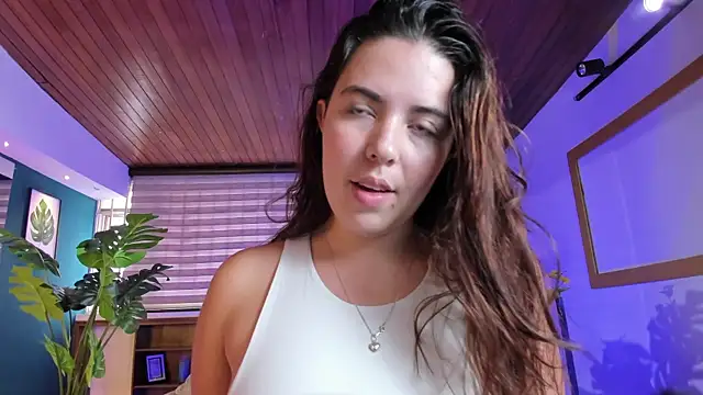 Lyssa Muller online show from 10/10/25, 02:27