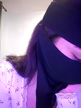 Snapshot of _arabica_ chatting on 12/24/24, 06:00 arabica online show from 12/24/24, 06:00