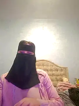 Snapshot of _arabica_ chatting on 01/11/25, 06:14 arabica online show from 01/11/25, 06:14