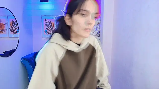 Dafne huges online show from 10/09/25, 07:23