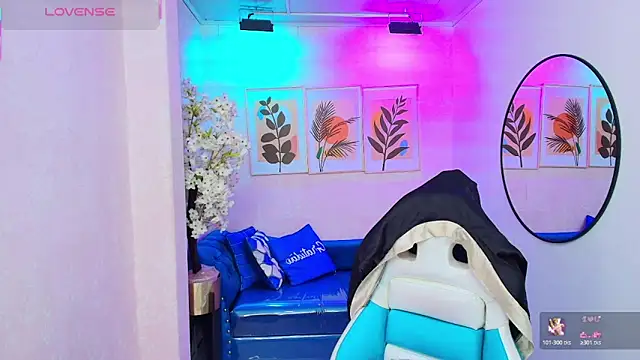 Dafne huges online show from 11/13/25, 07:35