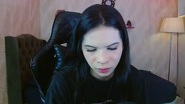 Snapshot of andy_bell_x chatting on 10/15/25, 03:17 andy bell x online show from 10/15/25, 03:17